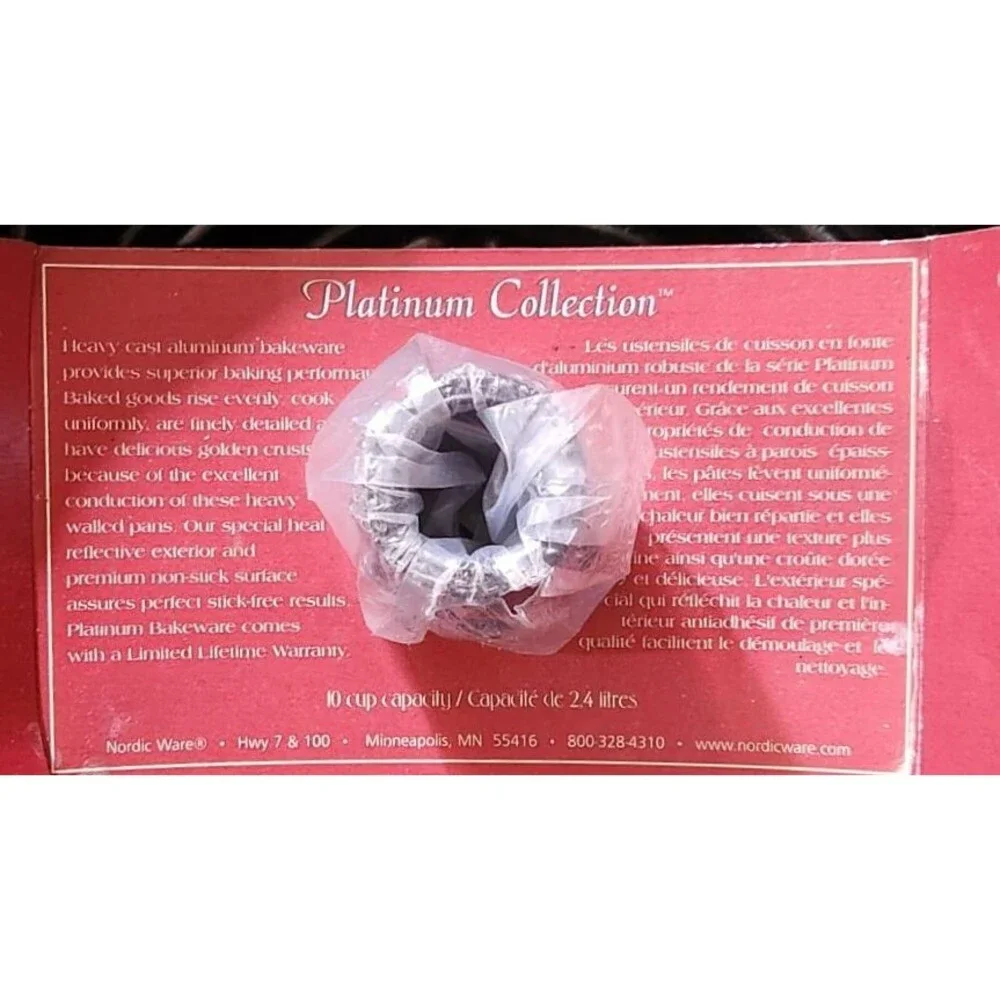 NEW Nordic Ware Platinum Collection 10 cup Rose Bundt Pan Heavy Cast Aluminum